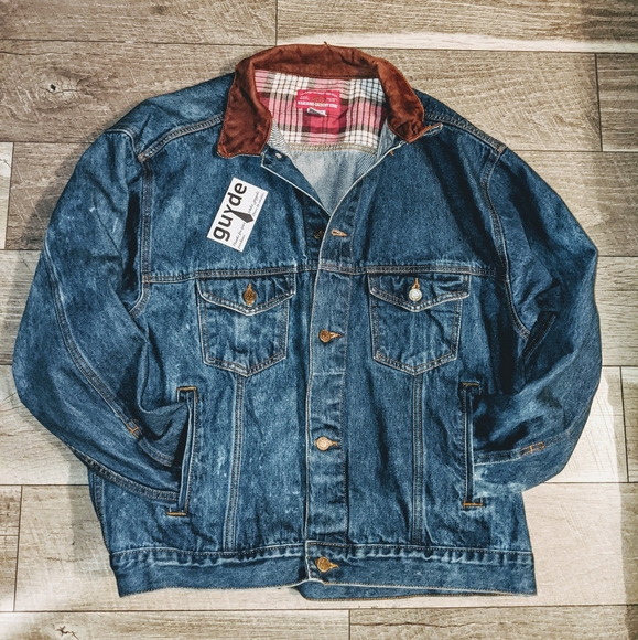 Vintage Other - Vtg Marlboro Denim Distressed Jacket RARE Leather